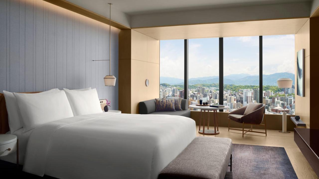 ホテル The Ritz-Carlton Fukuoka 福岡市 エクステリア 写真
