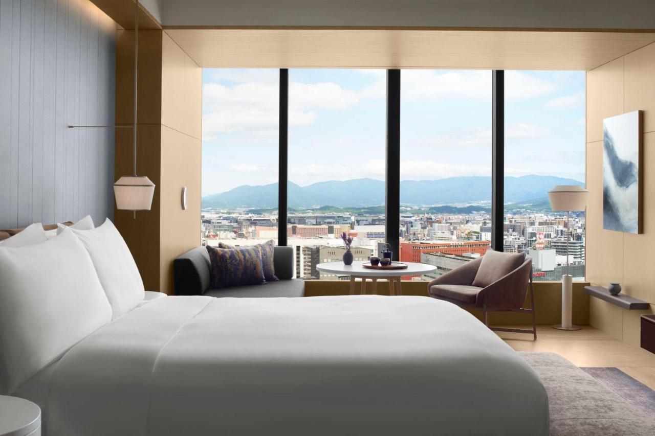 ホテル The Ritz-Carlton Fukuoka 福岡市 エクステリア 写真